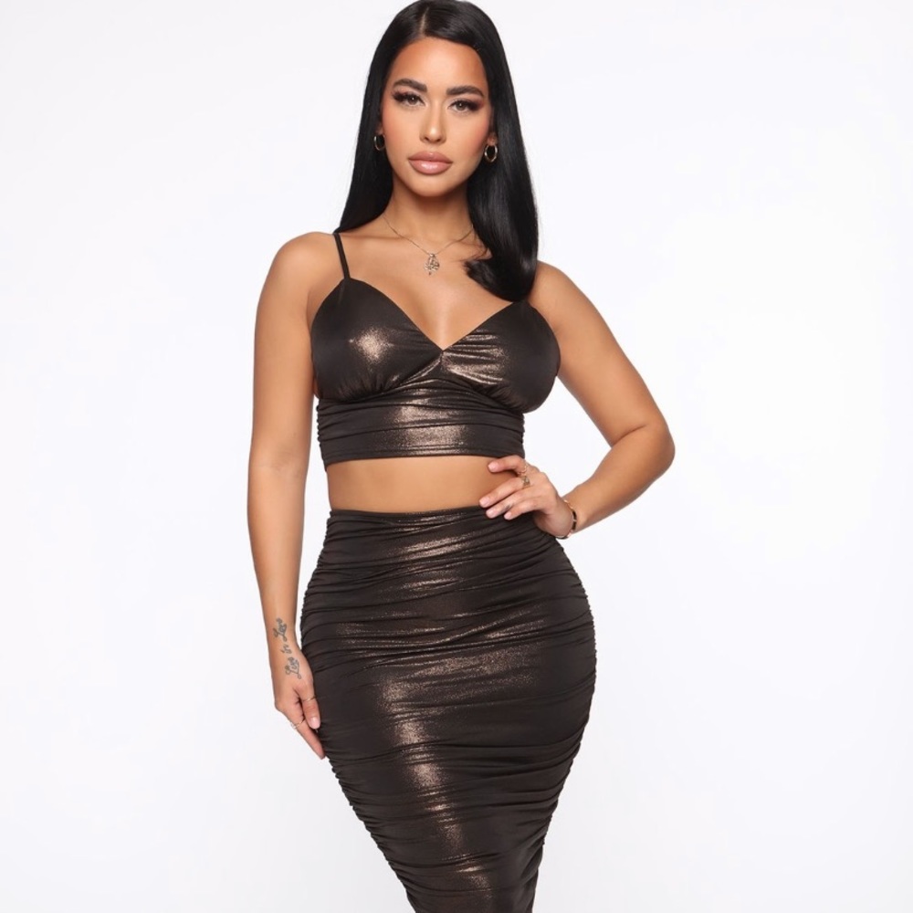 Gorgeous 2 piece outfit 💕